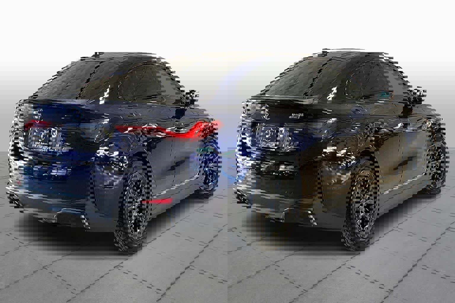 Certified 2023 BMW i4 eDrive35 w/ Premium Package image 12