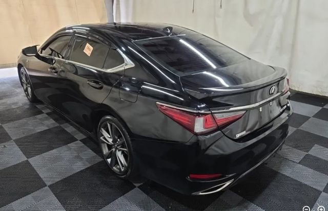 Used 2021 Lexus ES 350 F Sport w/ Accessory Package 2 FWD image 2