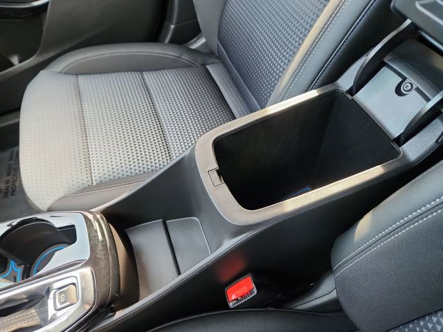 Used 2025 Chevrolet Trax LT w/ LT Convenience Package image 42