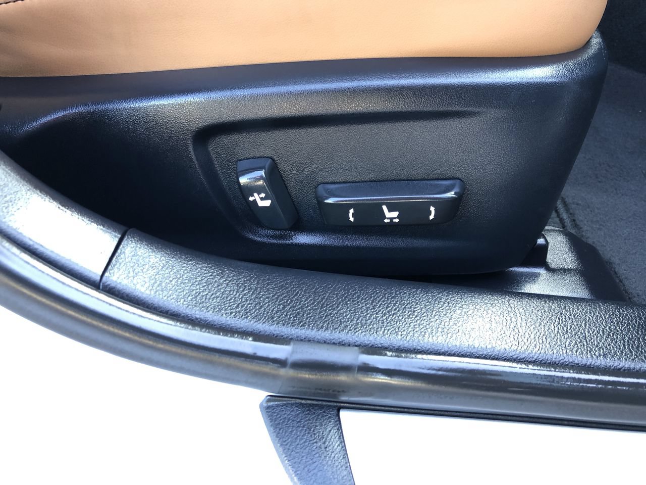 Used 2016 Lexus IS 200t RWD image 42