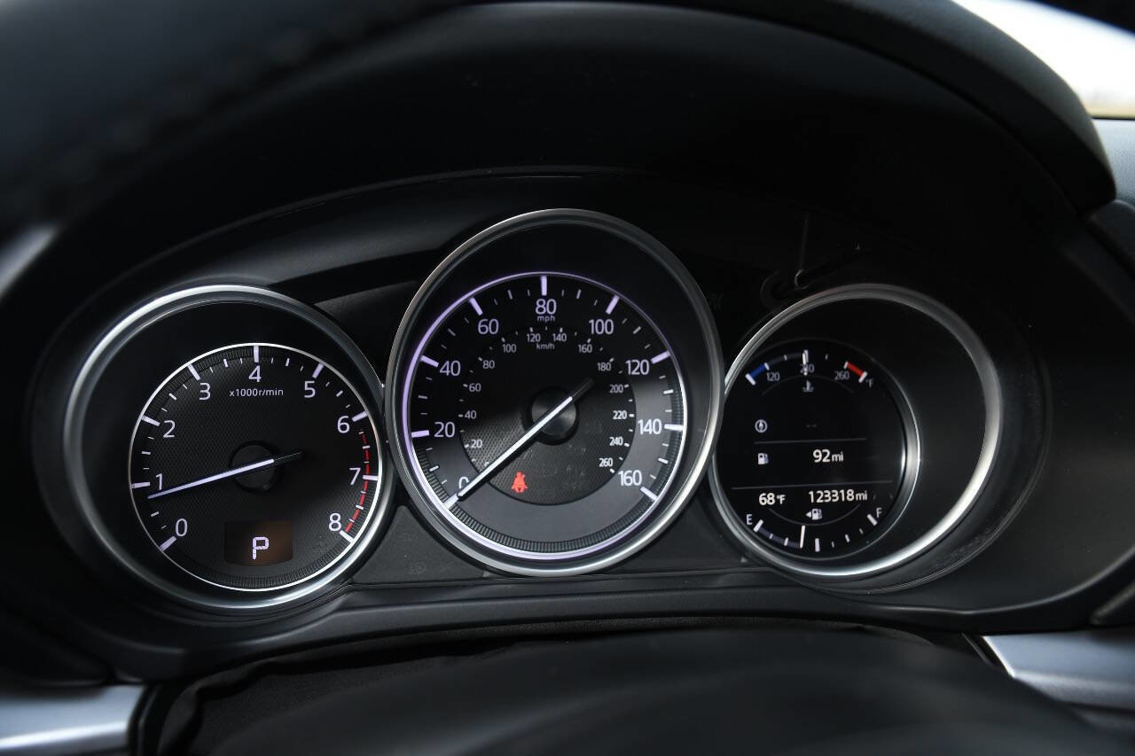 Used 2018 MAZDA CX-5 Touring w/ Preferred Equipment Package image 31