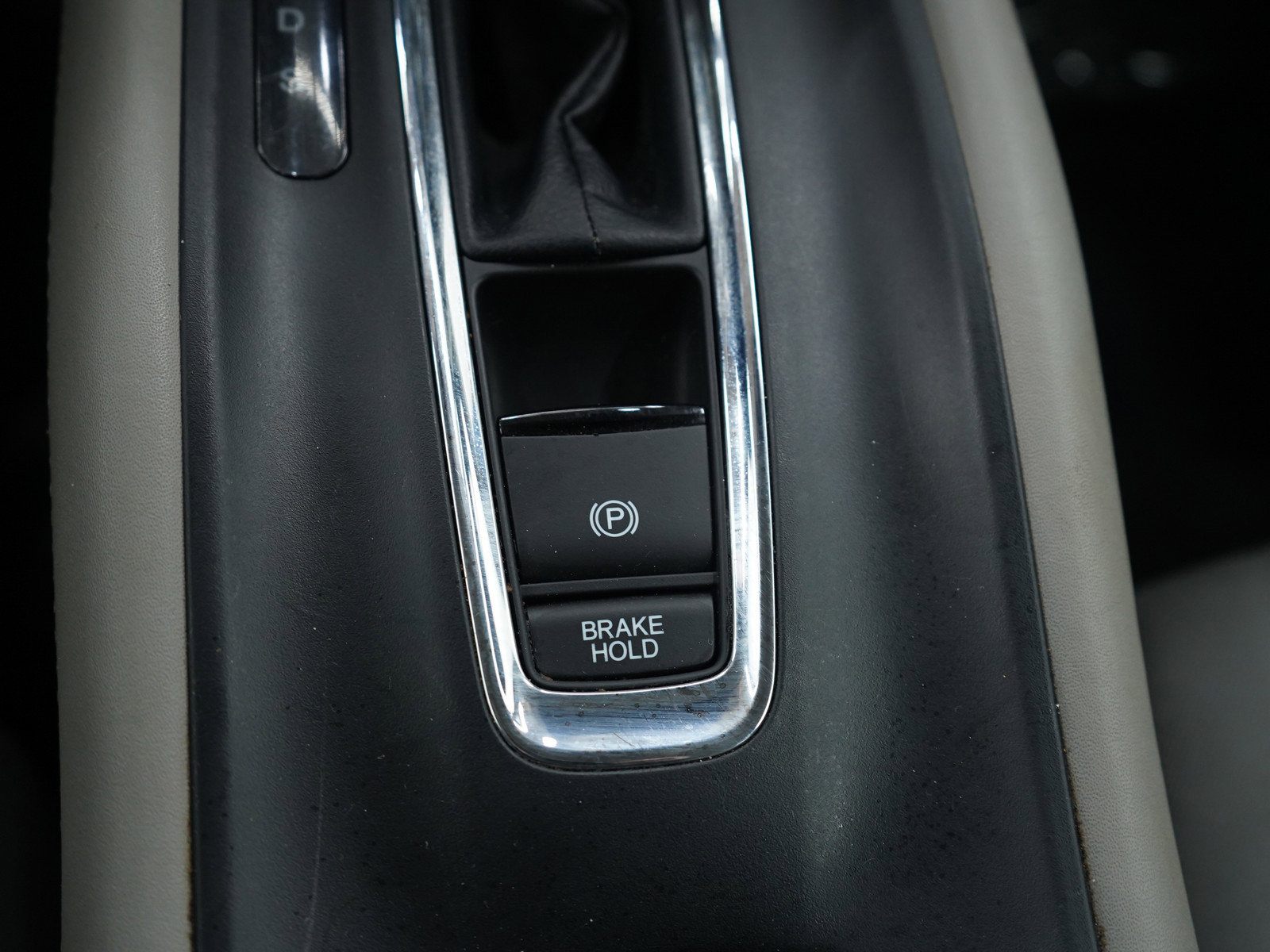 Used 2022 Honda HR-V EX image 24