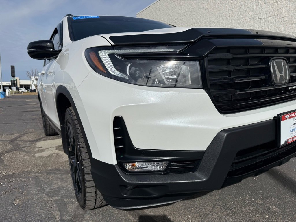Used 2025 Honda Passport Black Edition image 7