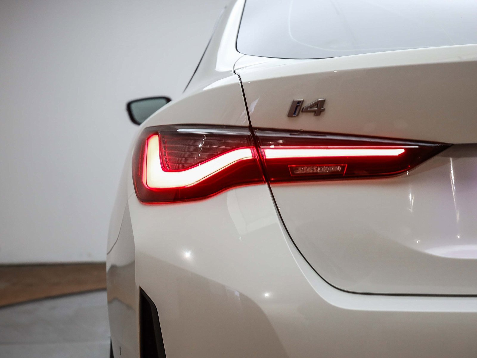 Certified 2023 BMW i4 eDrive35 w/ Premium Package image 10