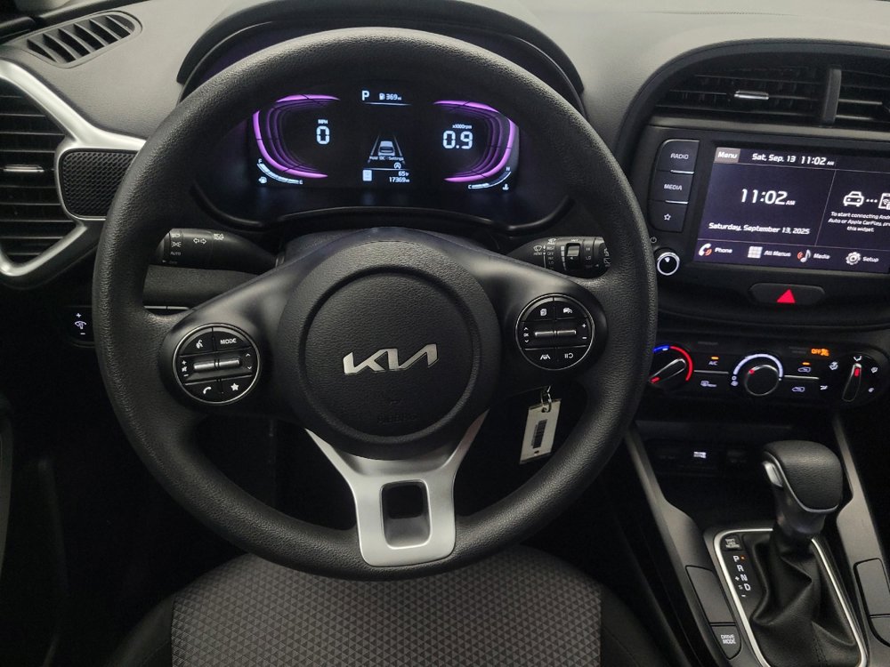 Used 2024 Kia Soul LX w/ Option Group 015 image 22