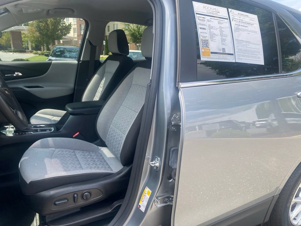 Used 2024 Chevrolet Equinox LT FWD image 15