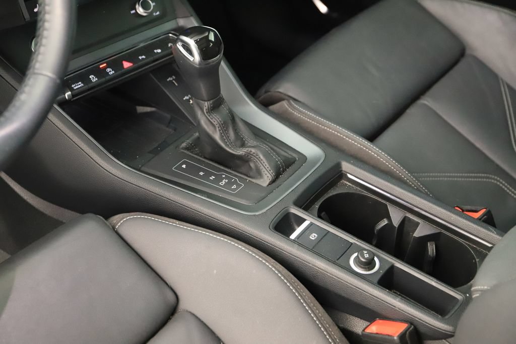Used 2019 Audi Q3 2.0T Prestige AWD/4WD image 16