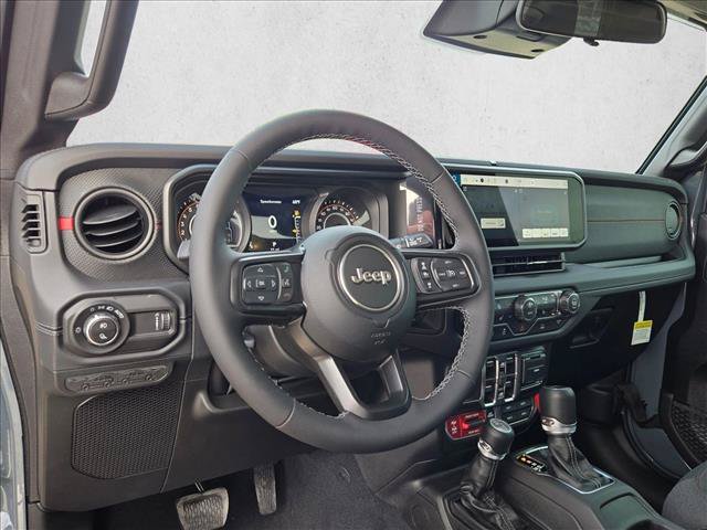 New 2026 Jeep Gladiator Rubicon w/ Steel Power Dome Hood Package AWD/4WD image 3