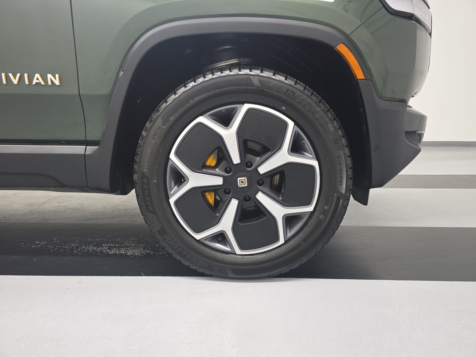 Used 2023 Rivian R1S Adventure Quad AWD/4WD image 11