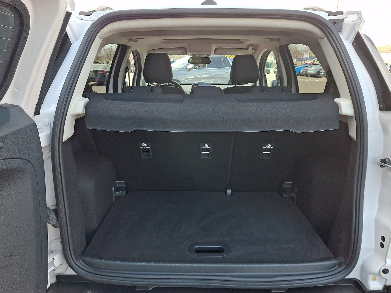 Certified 2022 Ford EcoSport SE image 29