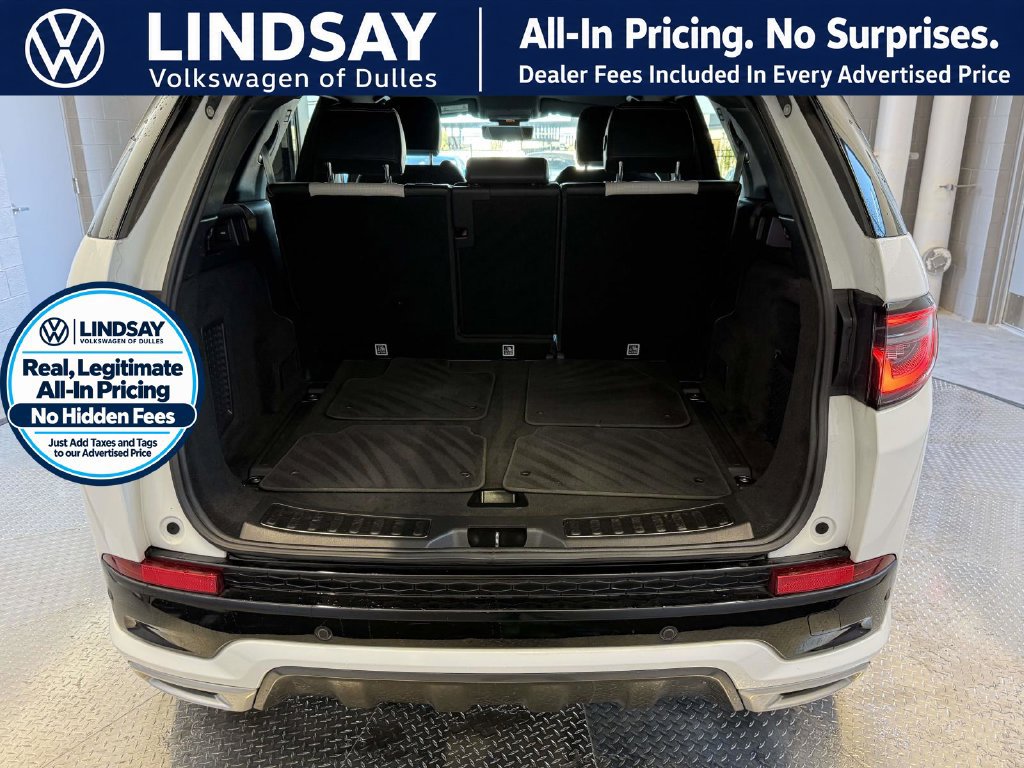 Used 2020 Land Rover Discovery Sport S R-Dynamic AWD/4WD image 15