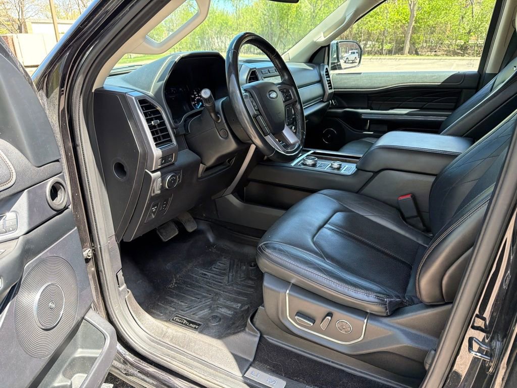 Used 2019 Ford Expedition Platinum AWD/4WD image 26