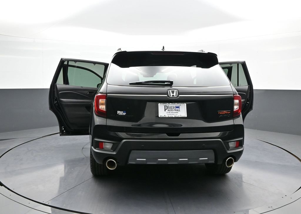 Certified 2022 Honda Passport TrailSport image 47
