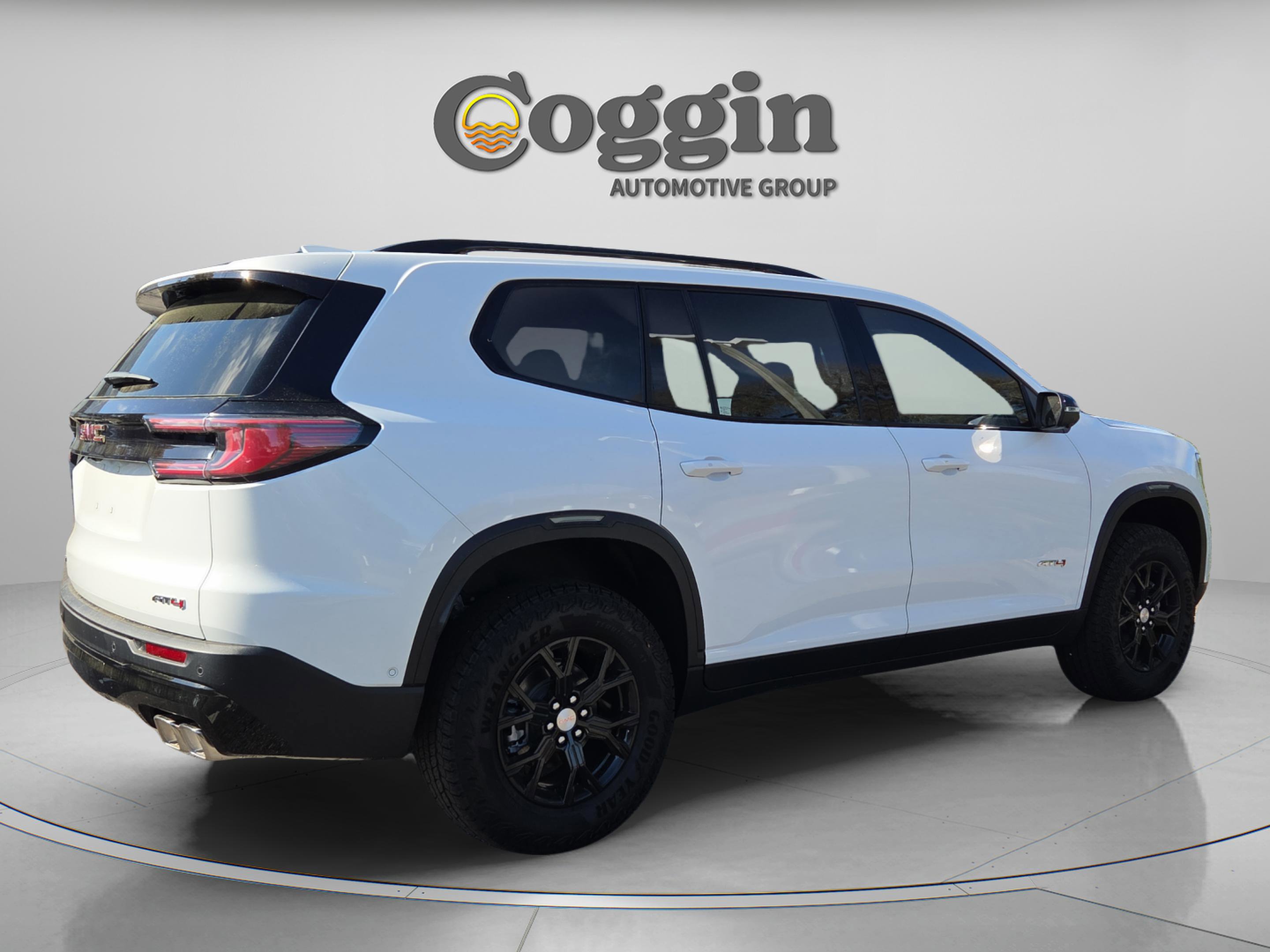 New 2026 GMC Acadia AT4 w/ Super Cruise Package AWD/4WD image 7