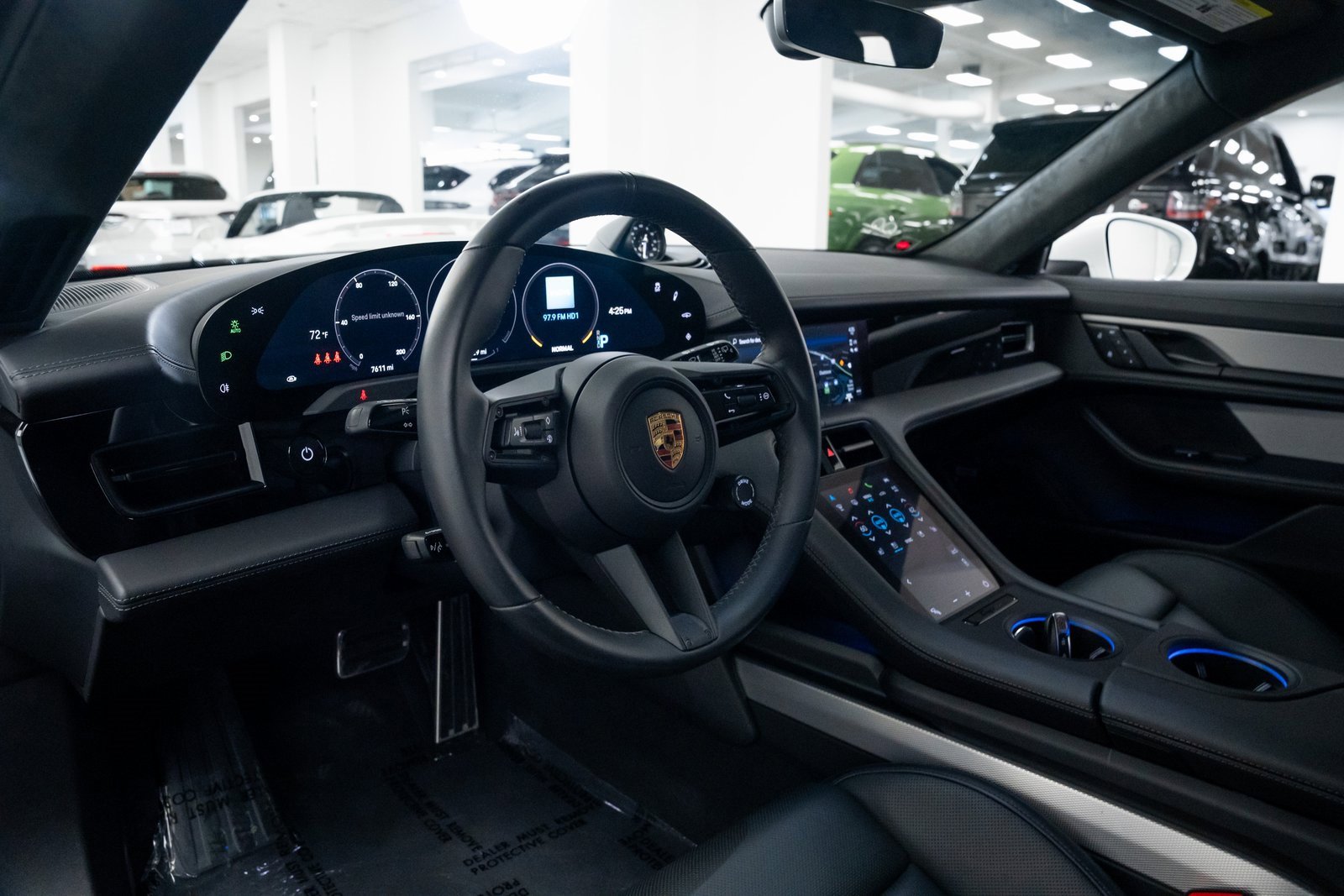 Used 2024 Porsche Taycan GTS image 20