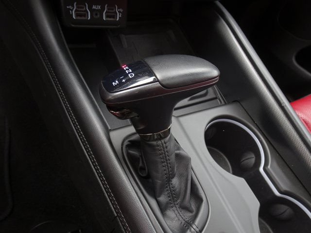 Used 2022 Dodge Durango R/T w/ Blacktop Package AWD/4WD image 18