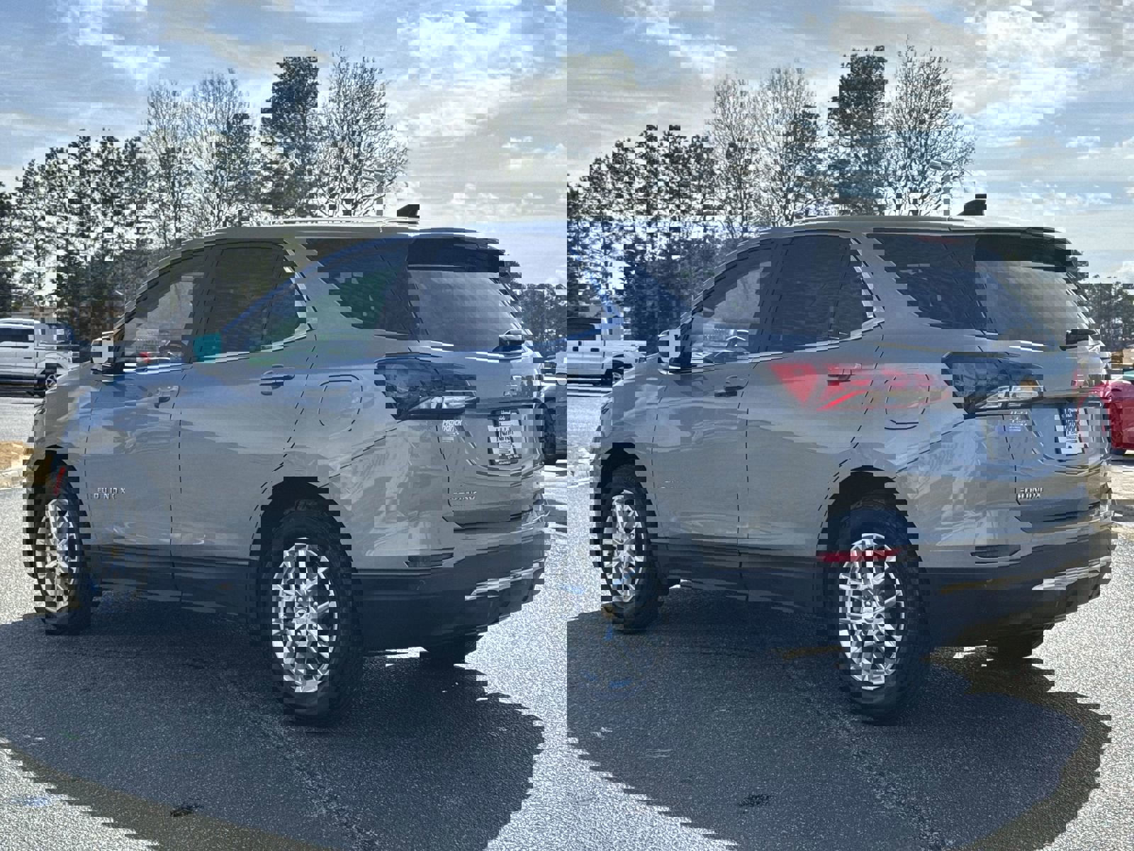 Used 2024 Chevrolet Equinox LT image 8