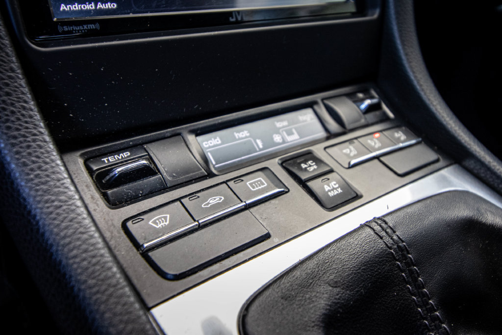 Used 2014 Porsche Boxster RWD image 35