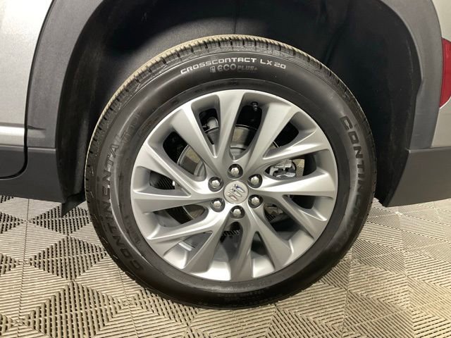 Used 2025 Buick Enclave Preferred image 40