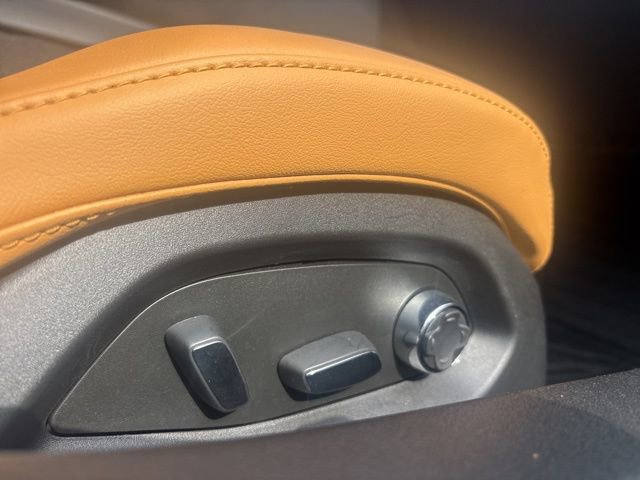 Used 2024 Chevrolet Corvette Z06 w/ Stealth Interior Trim Package image 21