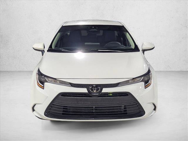 Certified 2024 Toyota Corolla LE w/ LE Convenience Package image 2
