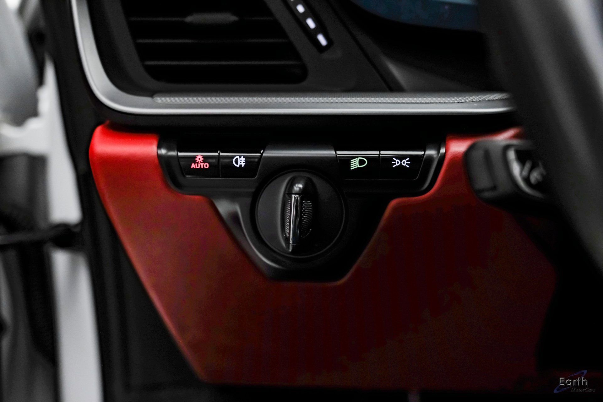 Used 2021 Porsche 911 Carrera 4 image 65