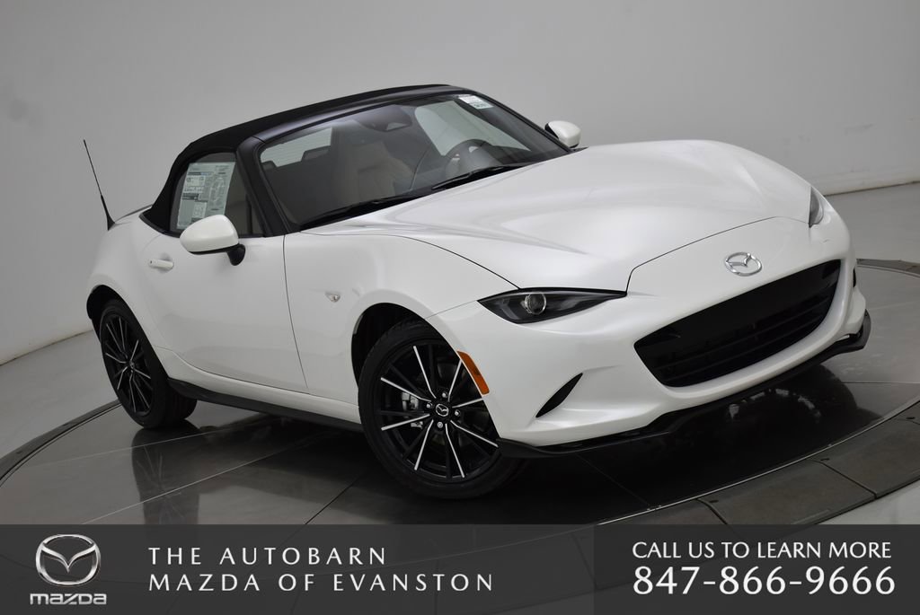 New 2025 MAZDA MX-5 Miata Grand Touring w/ Appearance Package image 2