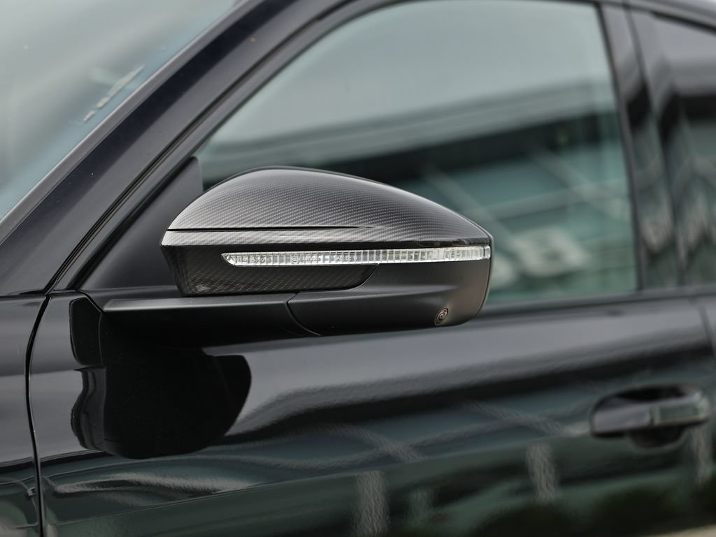 New 2026 Audi SQ5 Prestige AWD/4WD image 11