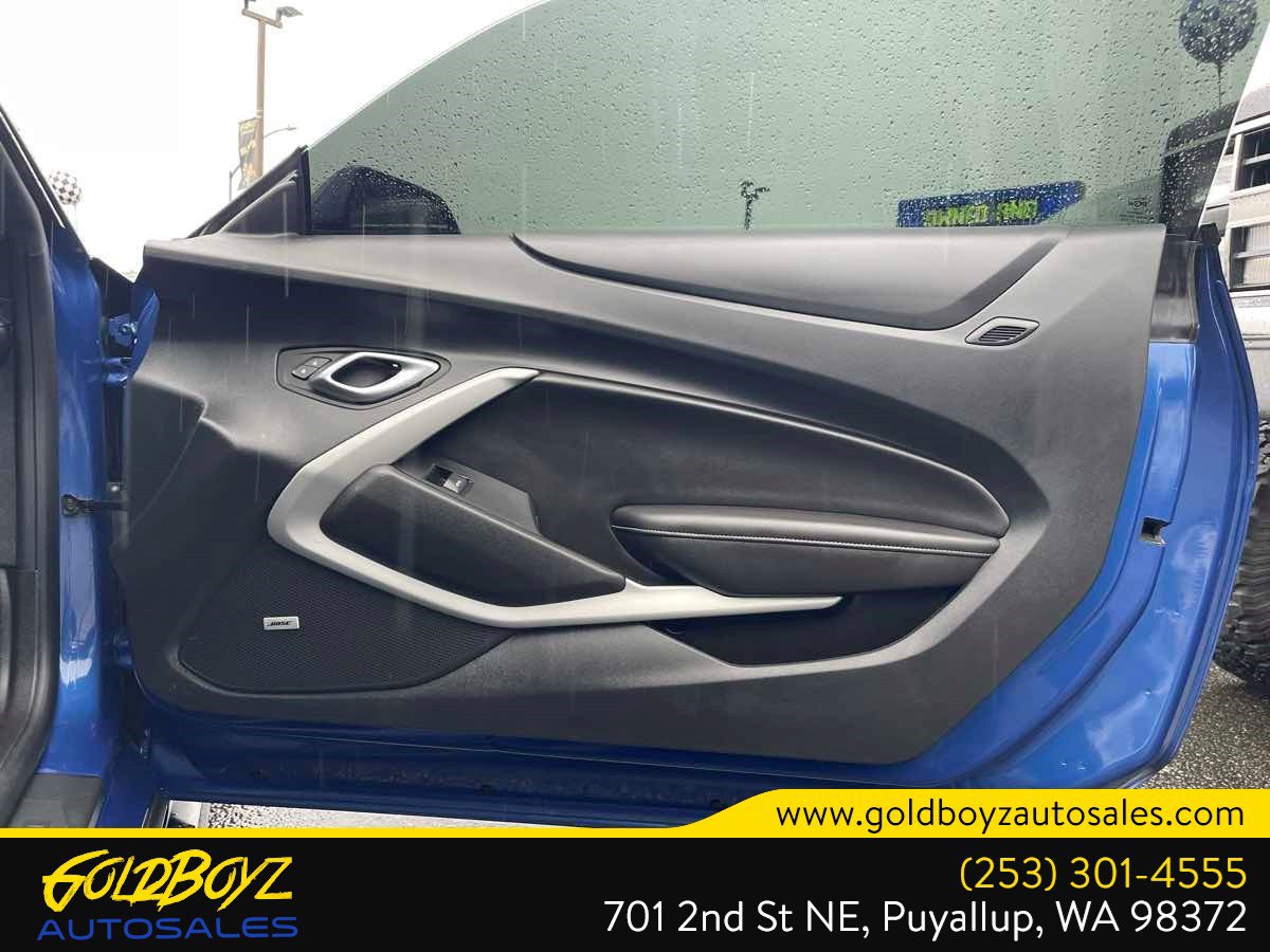 Used 2022 Chevrolet Camaro LT image 12