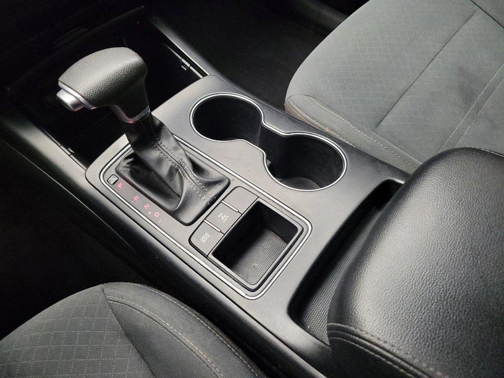 Used 2019 Kia Sorento AWD image 26