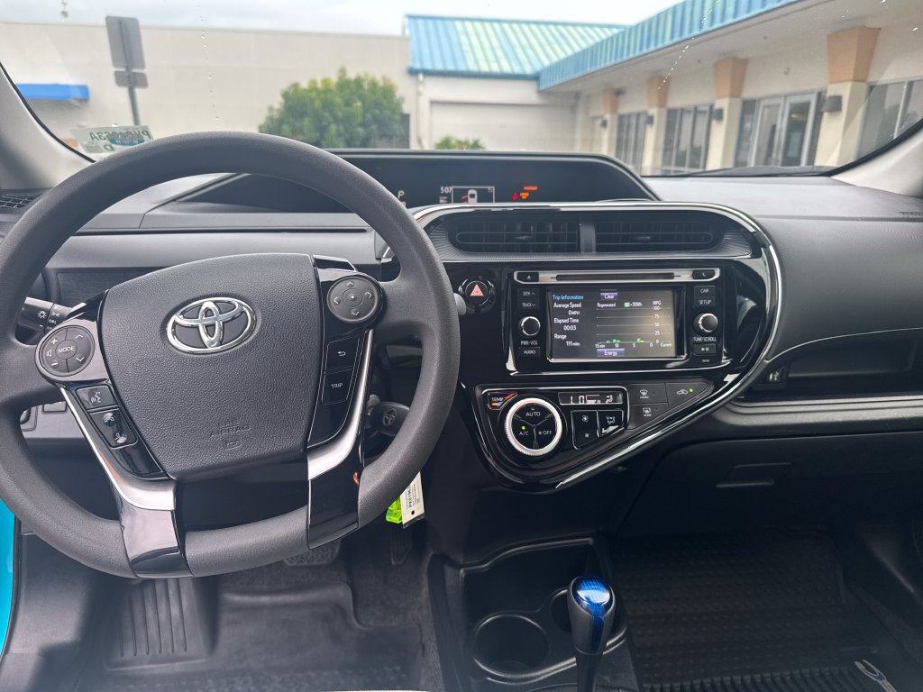 Used 2018 Toyota Prius C One FWD image 13