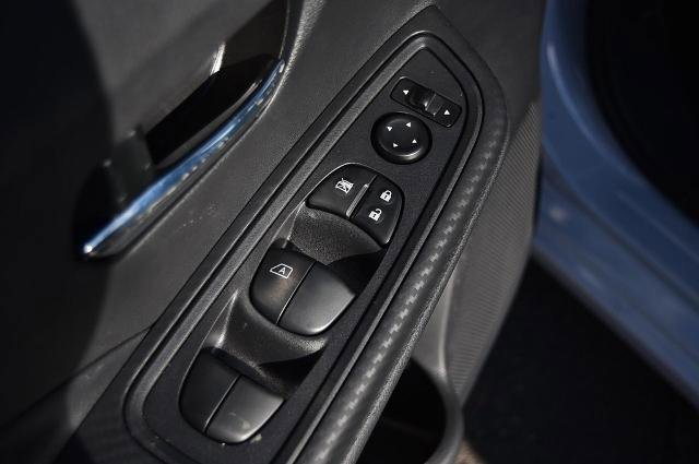 New 2025 Nissan Versa SV w/ Trunk Package image 9