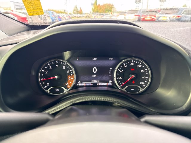 Used 2018 Jeep Renegade Limited AWD/4WD image 20