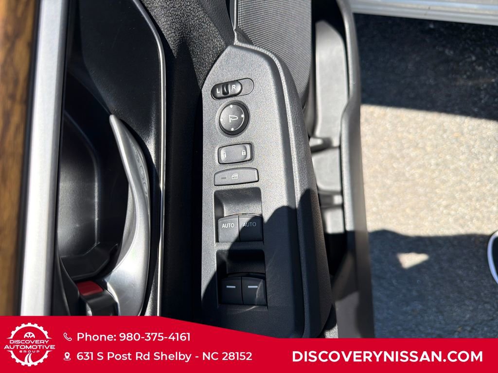 Used 2018 Honda CR-V EX image 11