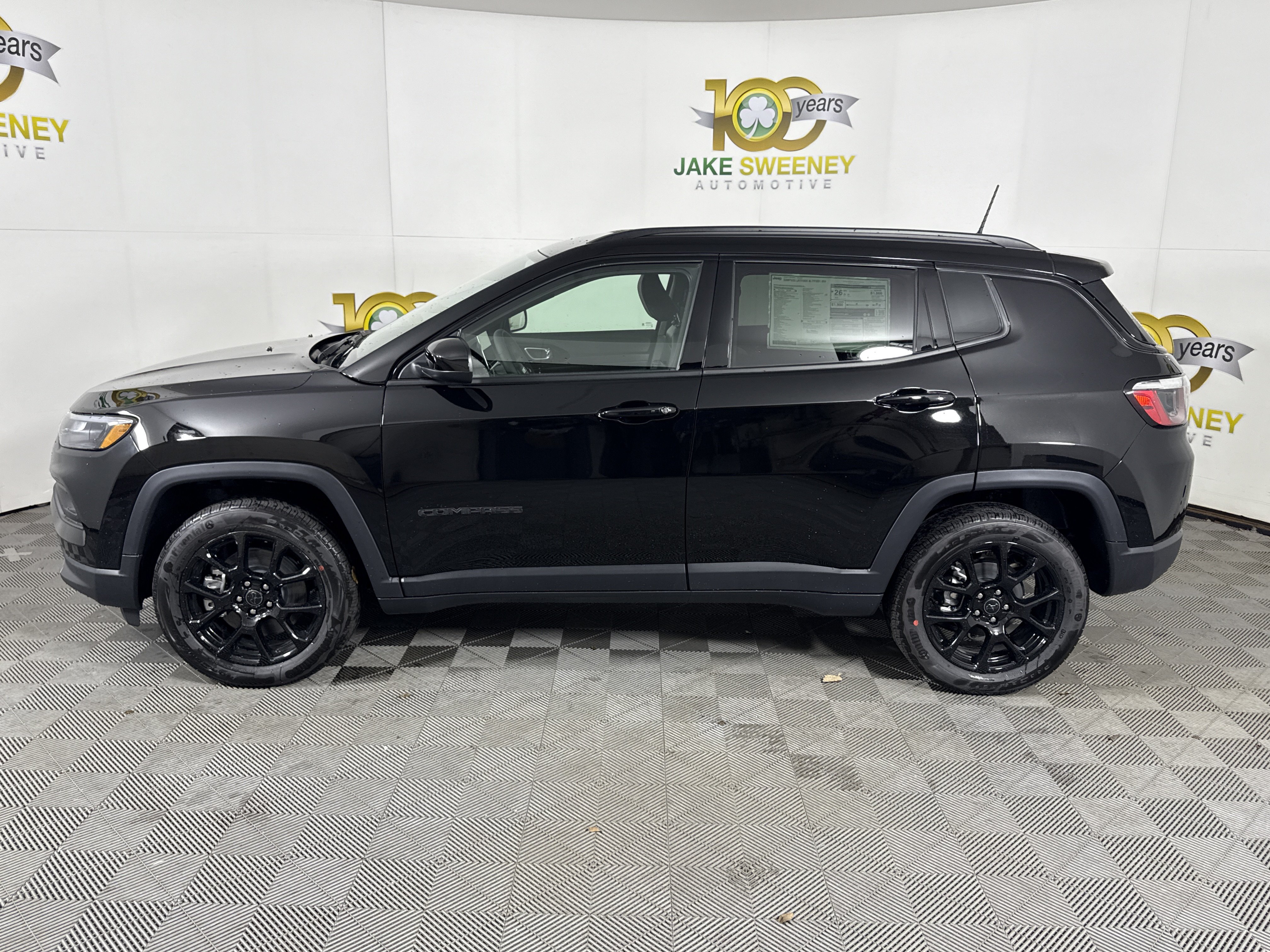 New 2026 Jeep Compass Latitude AWD/4WD image 5