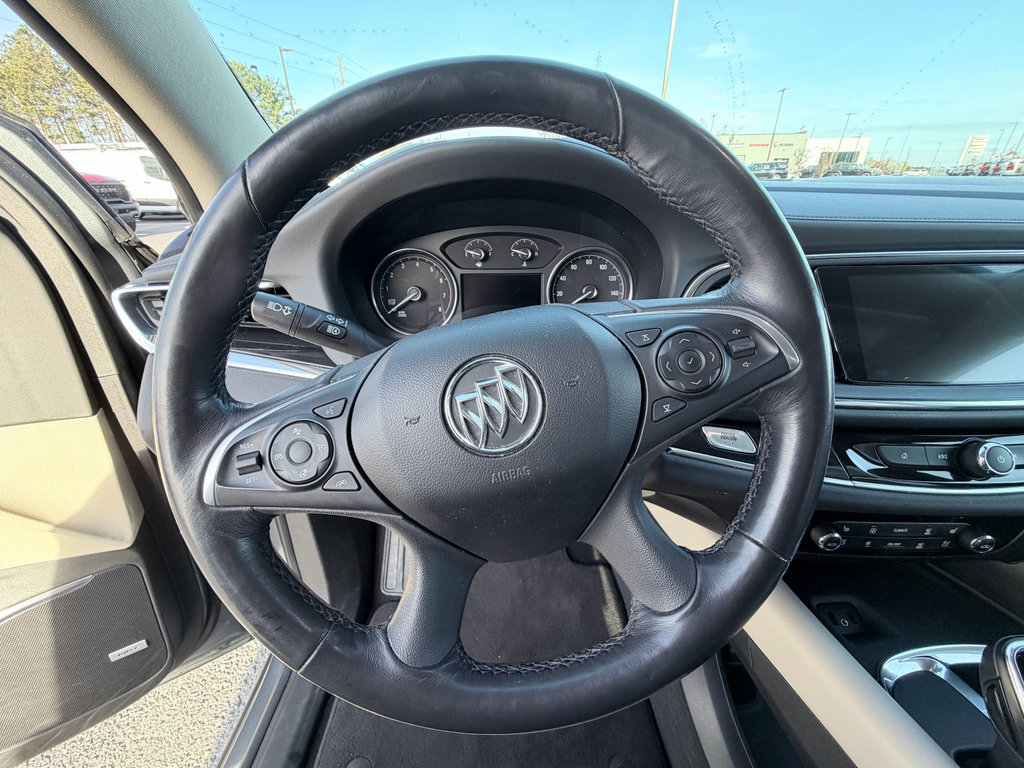 Used 2018 Buick Enclave Premium image 14