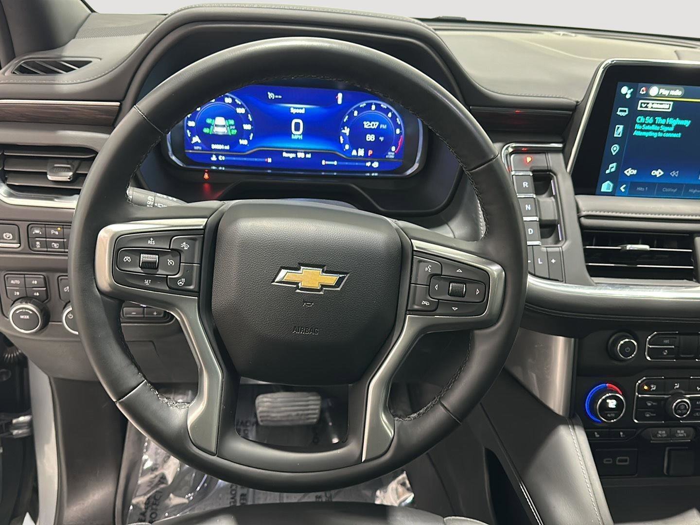 Used 2024 Chevrolet Tahoe LT w/ Luxury Package AWD/4WD image 10