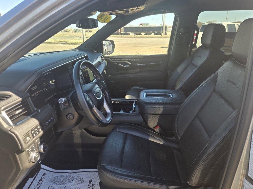 Certified 2024 GMC Yukon XL Denali image 10