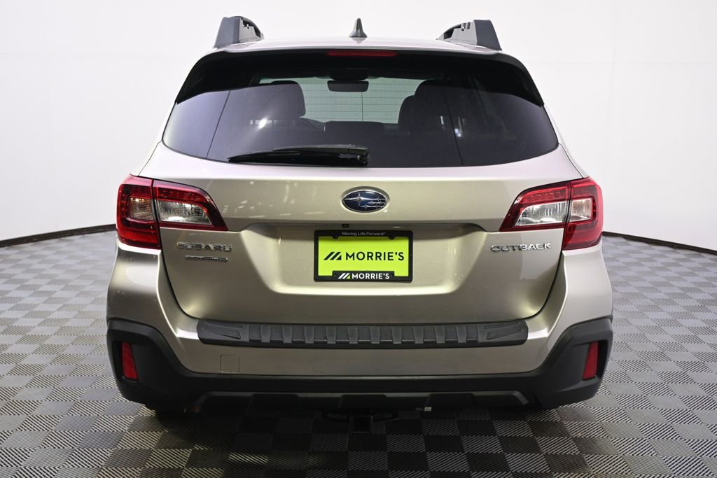 Used 2018 Subaru Outback 2.5i Premium image 5