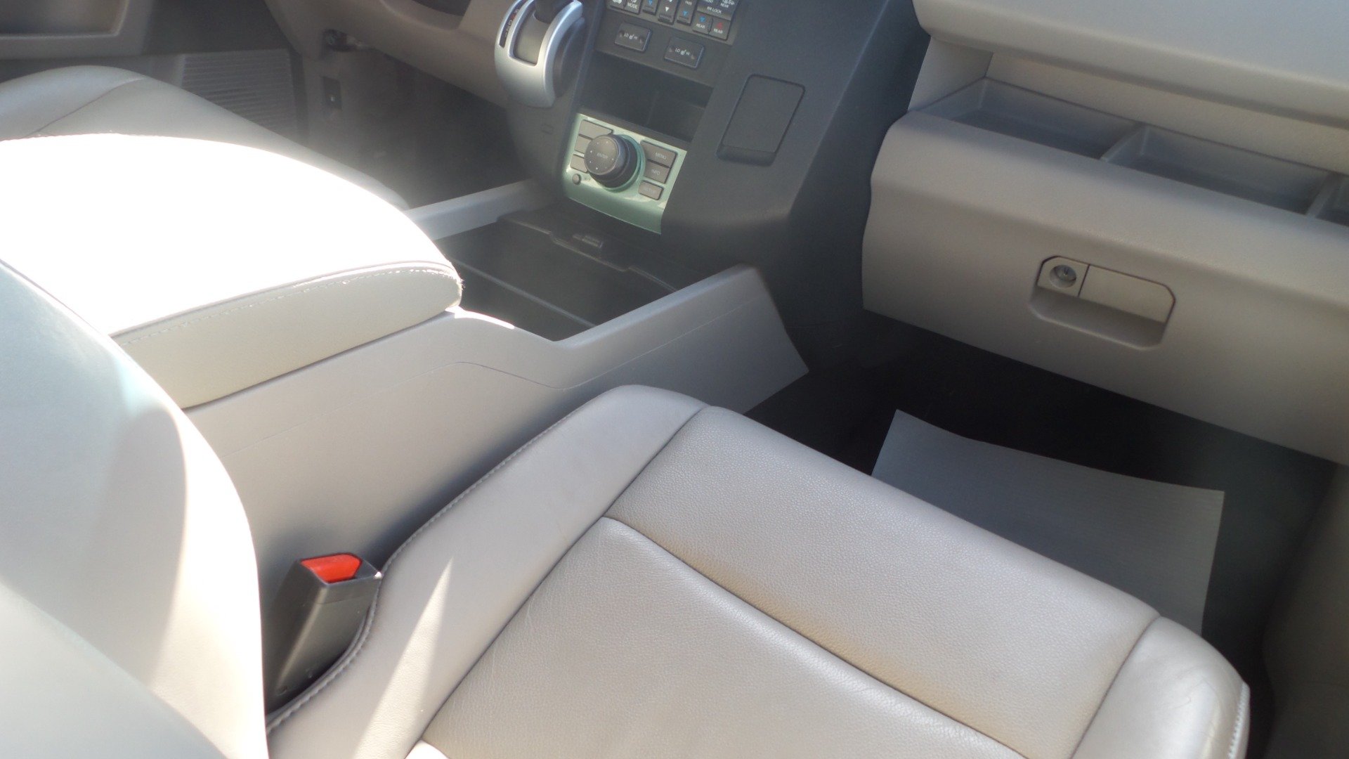 Used 2010 Honda Pilot Touring image 35