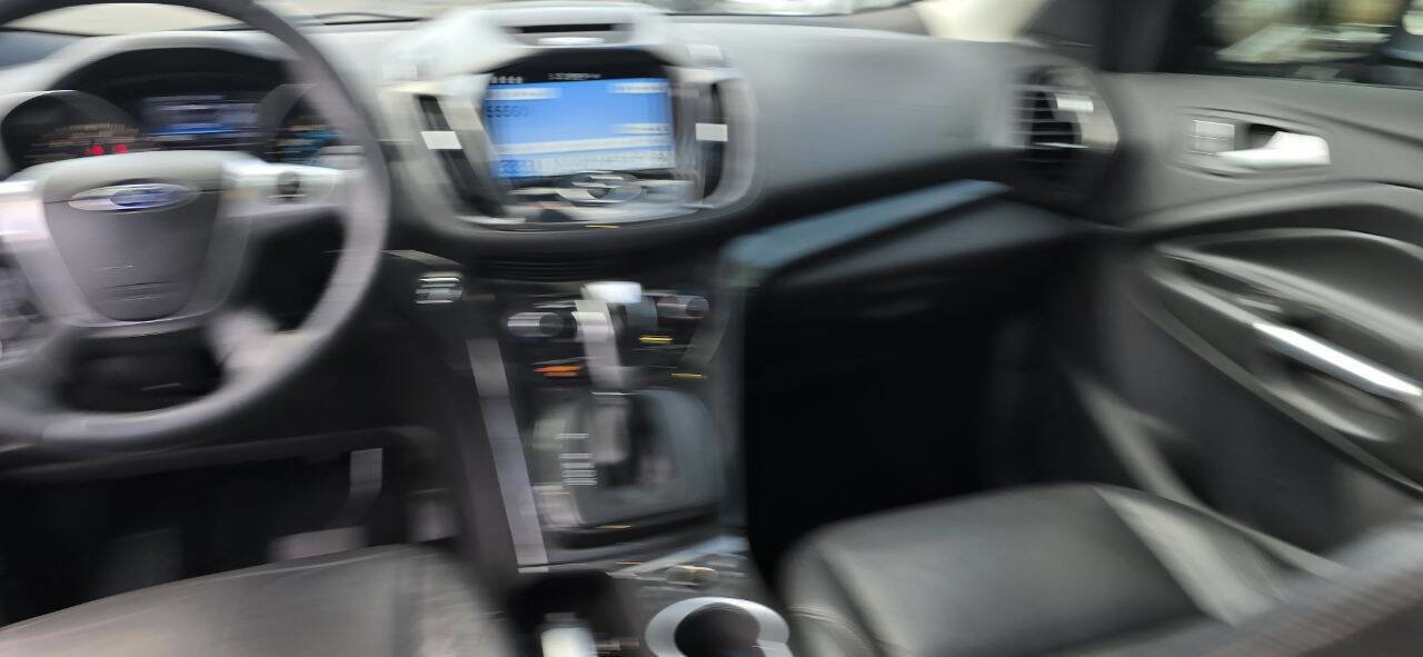 Used 2016 Ford Escape Titanium w/ Equipment Group 301A image 15