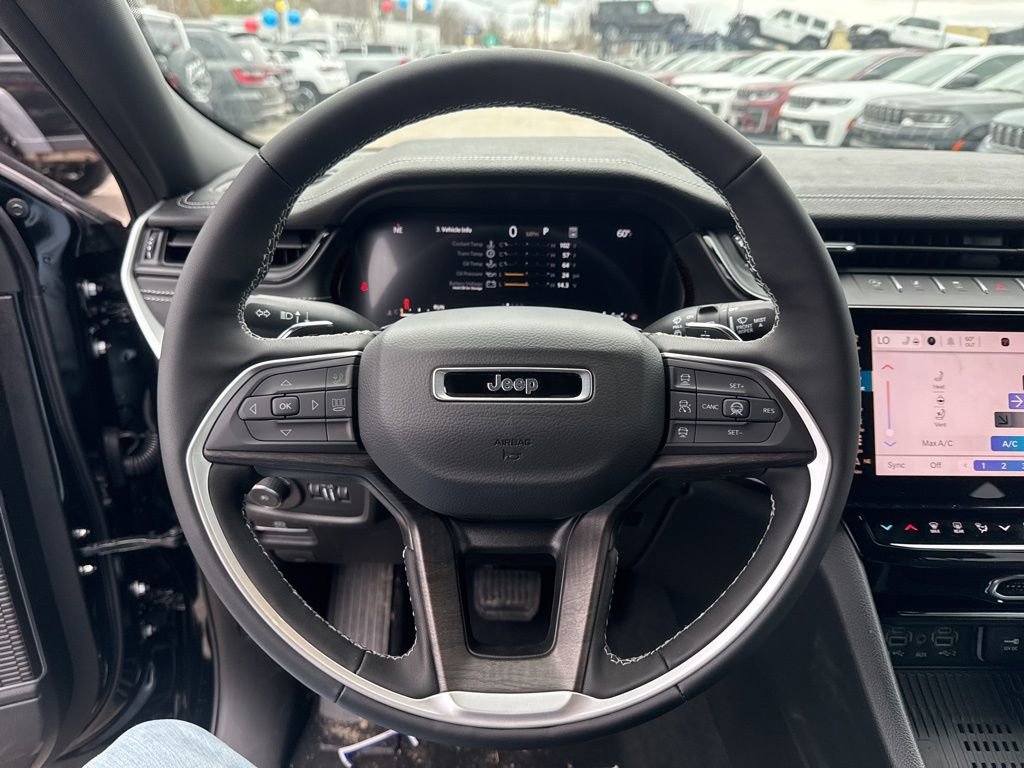 New 2026 Jeep Grand Cherokee Limited AWD/4WD image 10