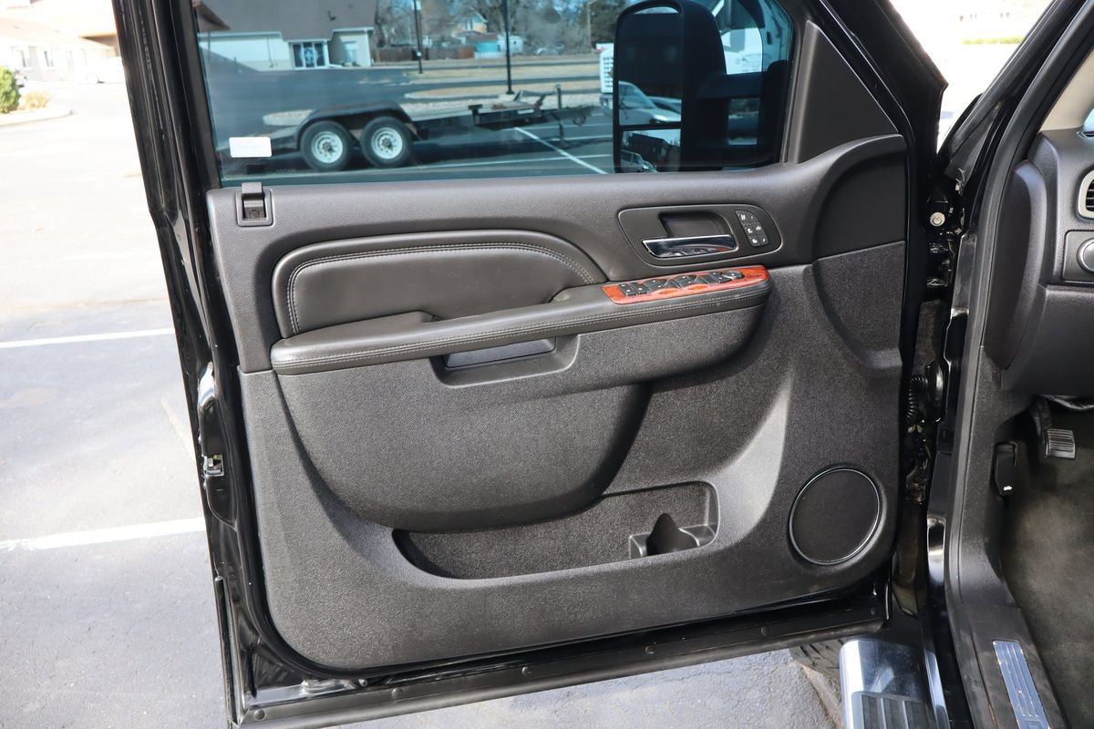 Used 2014 GMC Sierra 2500 Denali image 23