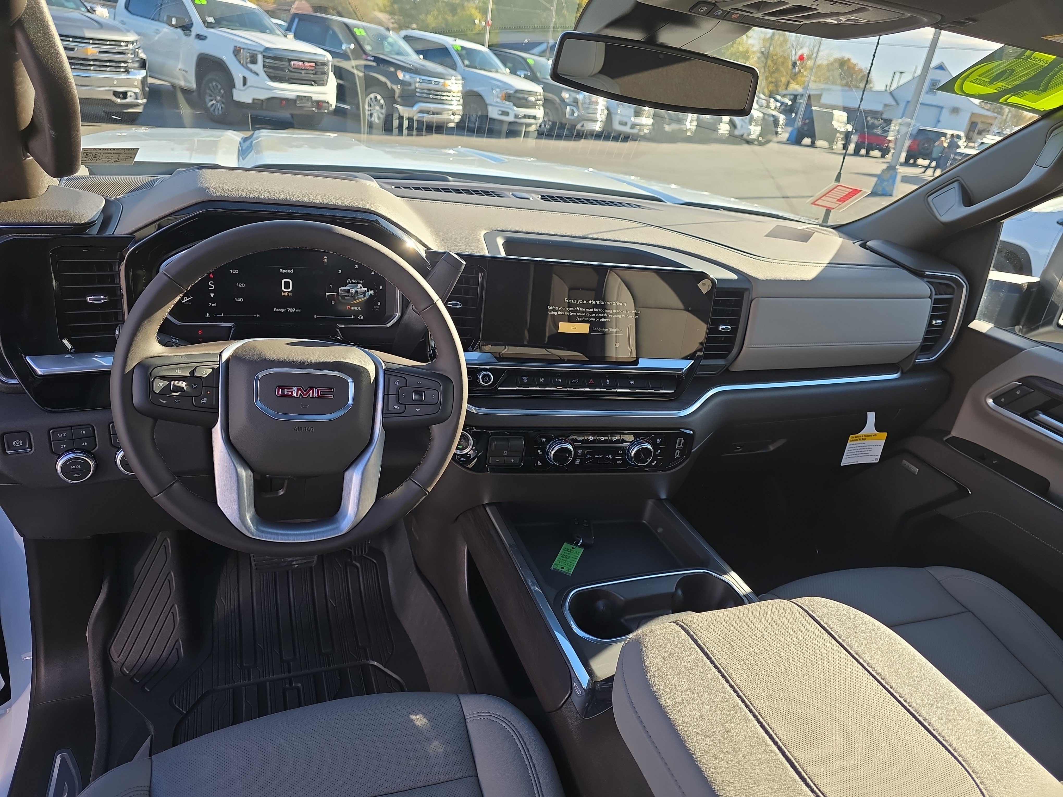 New 2026 GMC Sierra 2500 SLT w/ SLT Convenience Package image 14