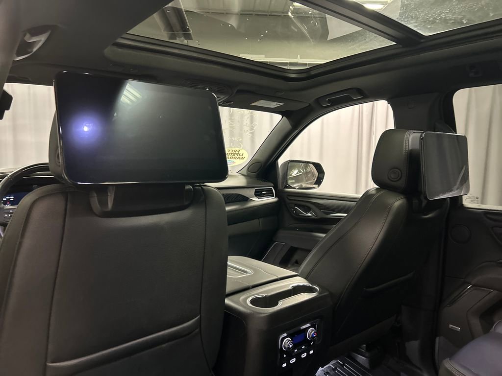 Used 2024 GMC Yukon XL Denali image 24