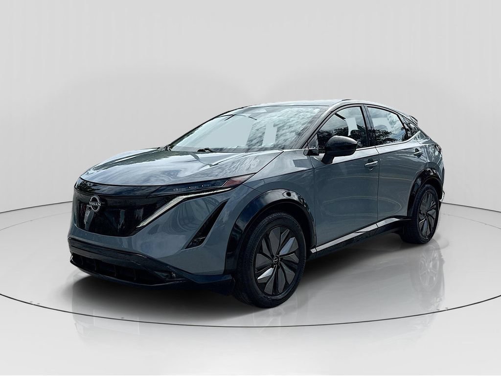 Used 2024 Nissan Ariya AWD image 3
