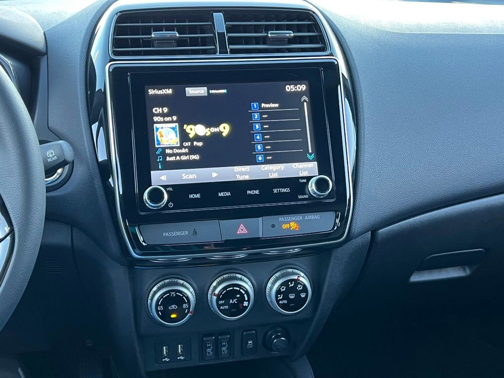 Used 2024 Mitsubishi Outlander Sport SEL image 21