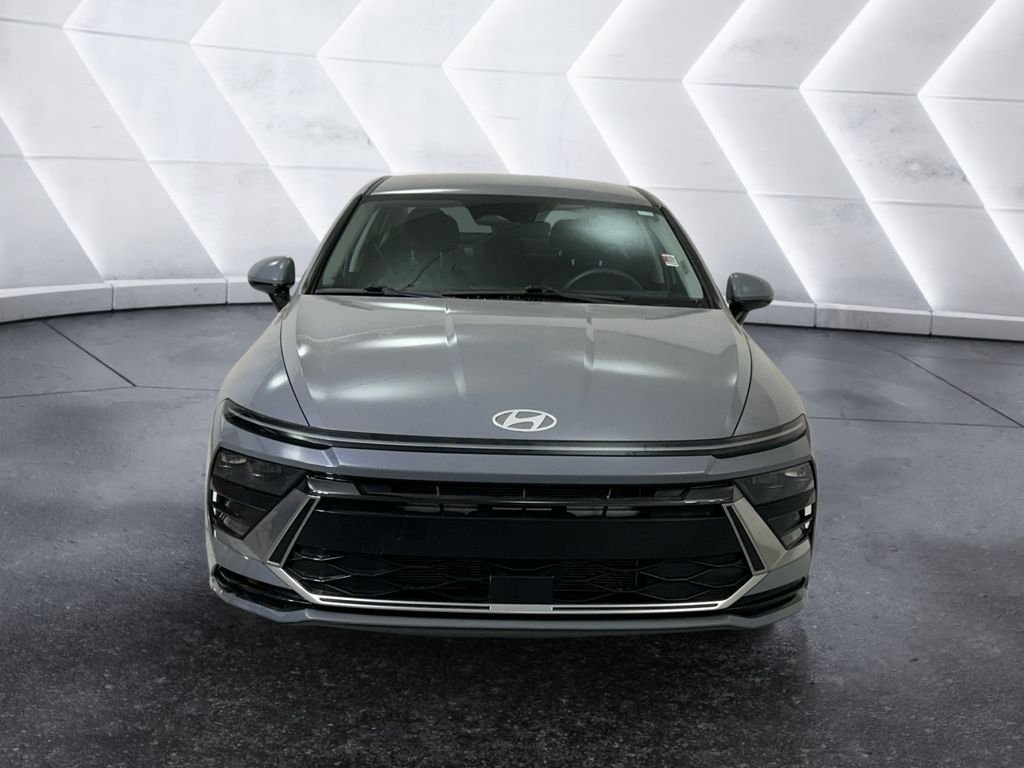 Used 2025 Hyundai Sonata SEL image 2