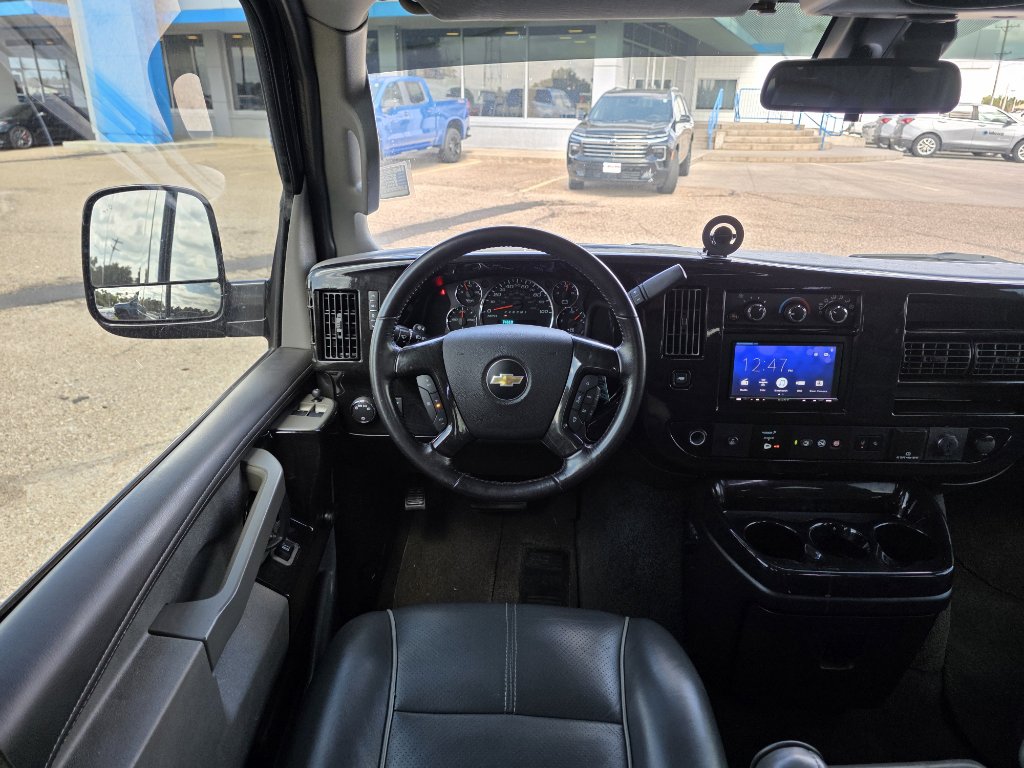 Used 2019 Chevrolet Express 2500 Extended w/ Enhanced Convenience Package image 5