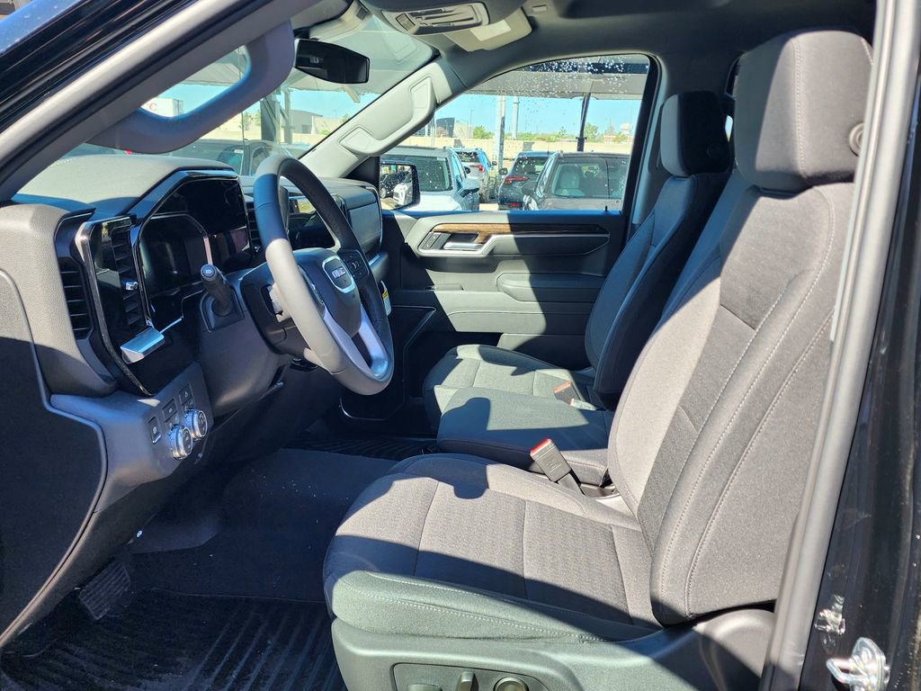 New 2026 GMC Sierra 1500 Elevation image 17
